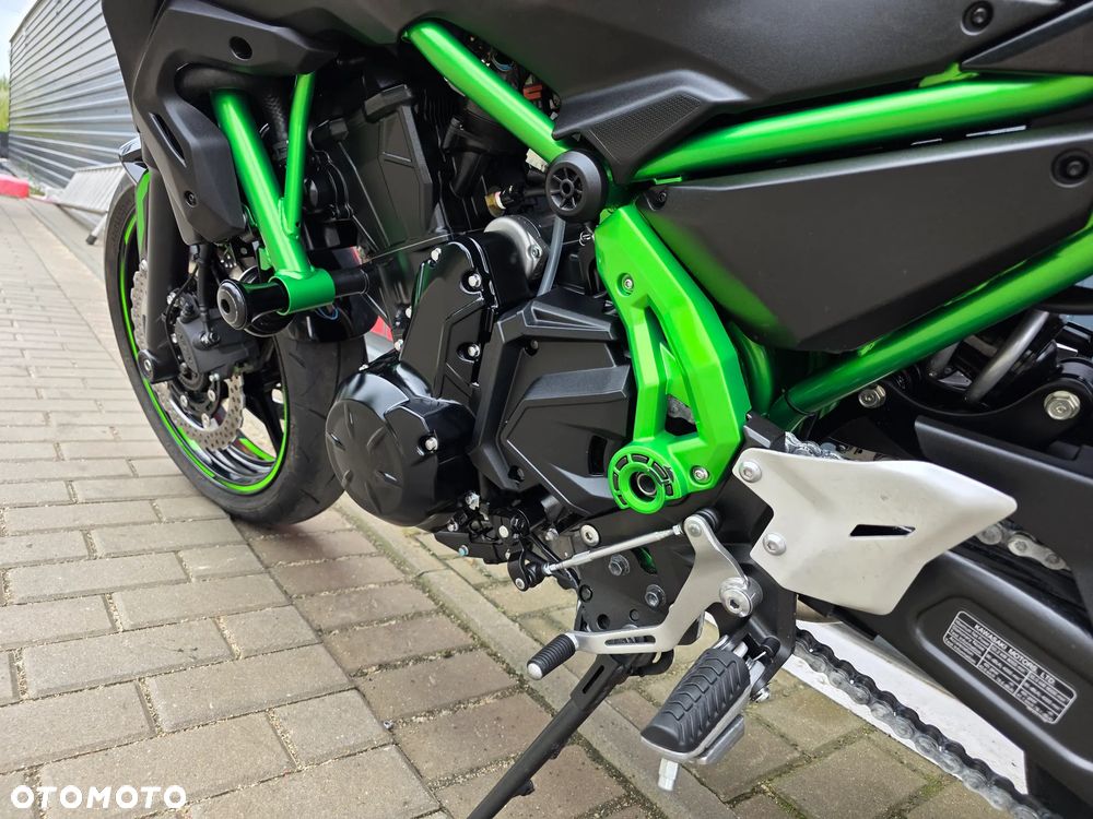 Kawasaki Z 650 - 10