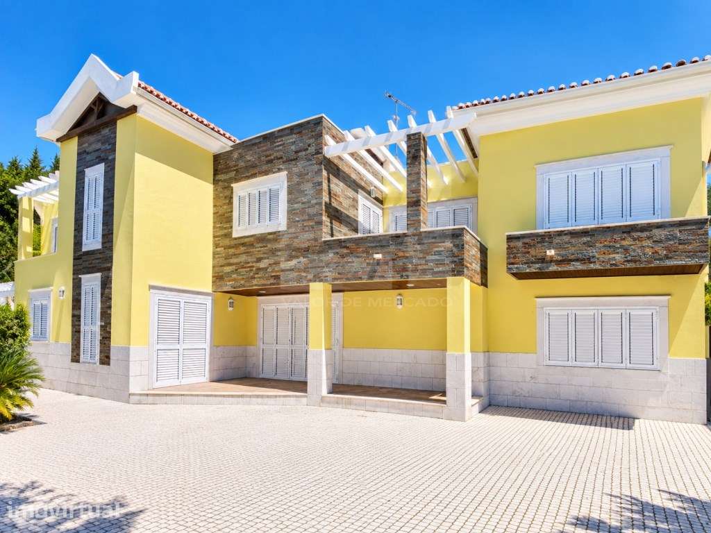 **MORADIA T6 COM 1.163 M², PISCINA E TERRENO DE 4.857 M² - BELAS, S... - Grande imagem: 2/21