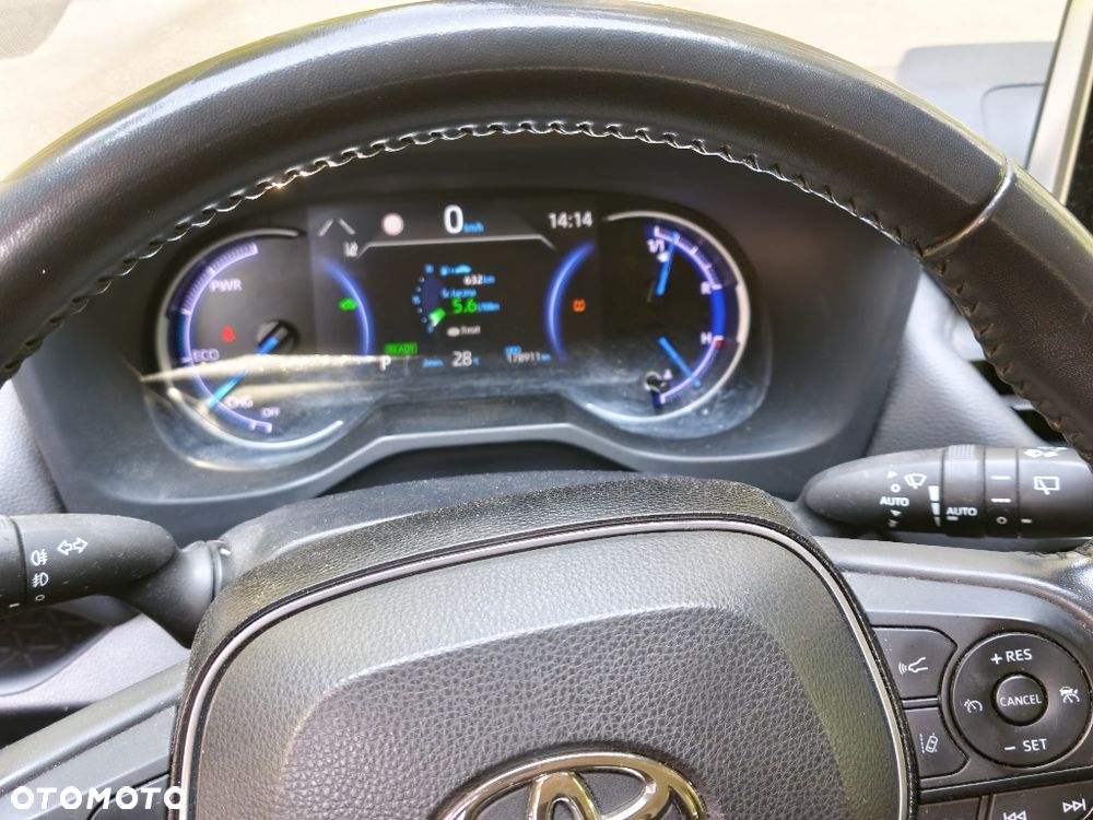 Toyota RAV4 - 5