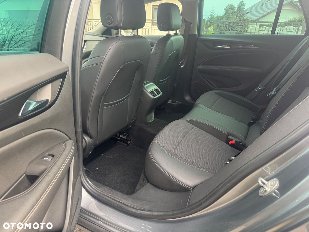 Opel Insignia 1.6 Automatik Business Innovation - 10