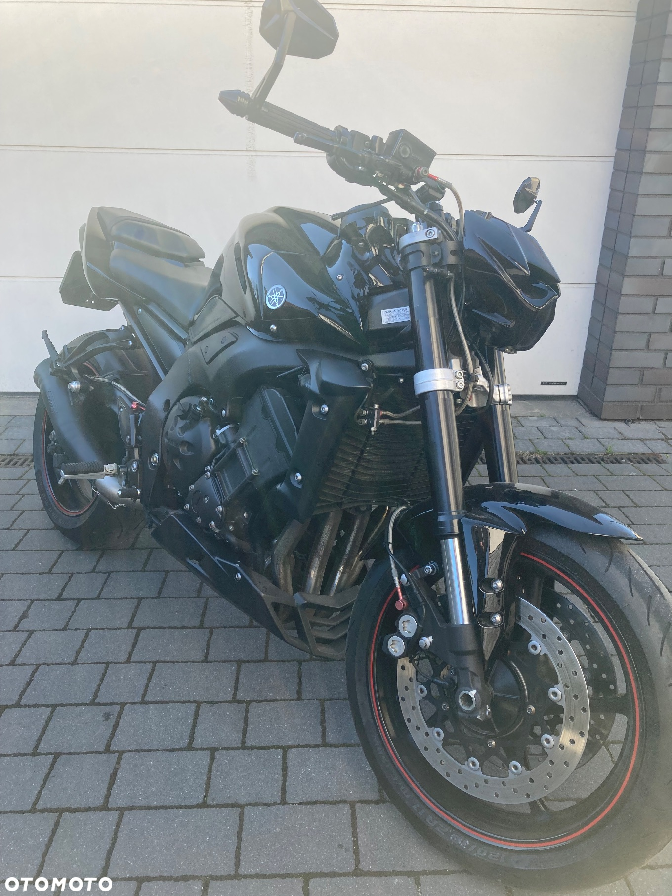 Yamaha FZ - 2