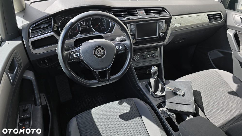 Volkswagen Touran 1.6 TDI SCR (BlueMotion Technology) Trendline - 5