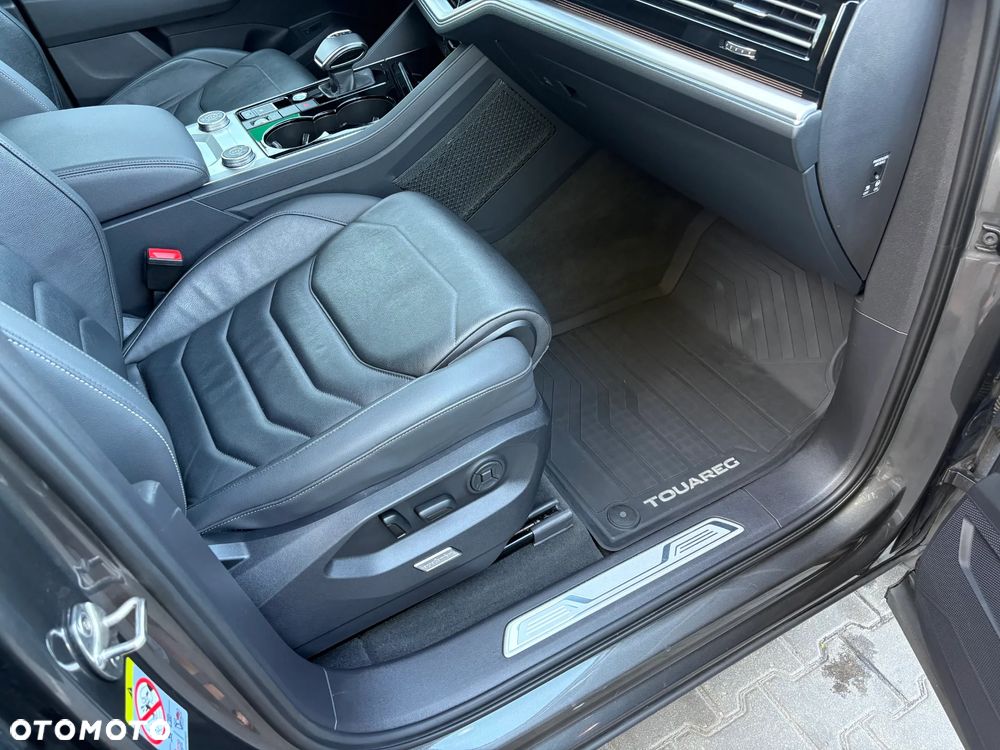 Volkswagen Touareg 3.0 V6 TDI SCR 4Mot - 30