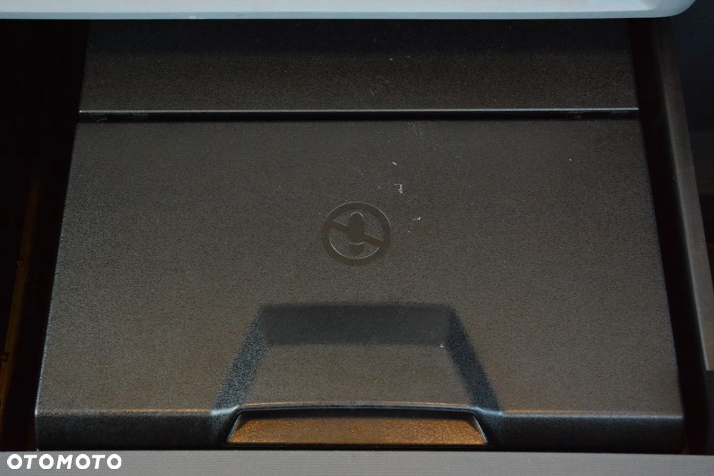 Renault T 520 Comfort / 2017r. / Cała na poduszkach / Kabina Salonka / 2 baki / Klima postojowa - 19