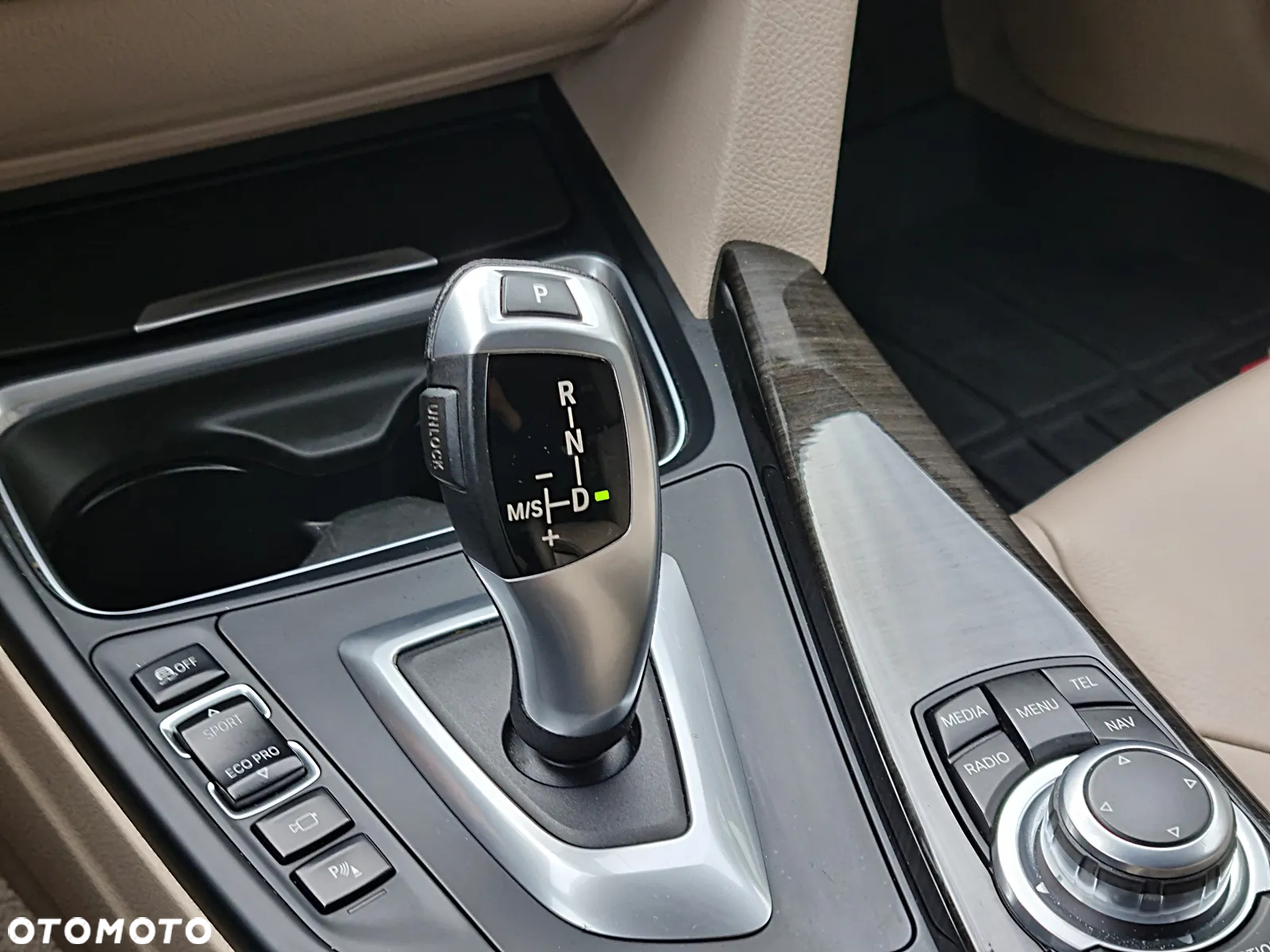 BMW Seria 3 - 18