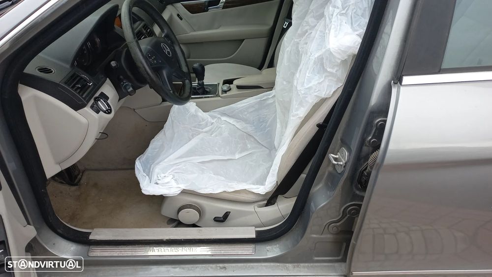 Mercedes-Benz C 220 CDI DPF Elegance - 4