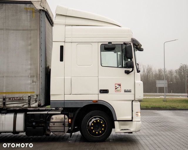 DAF XF105 Low Deck - 7
