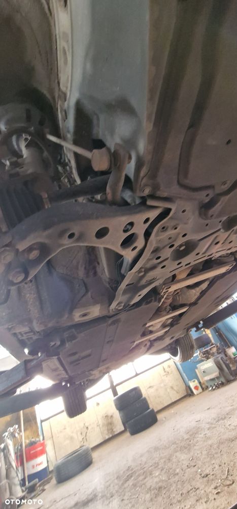 Toyota Corolla 2.0 Hybrid GR Sport - 18