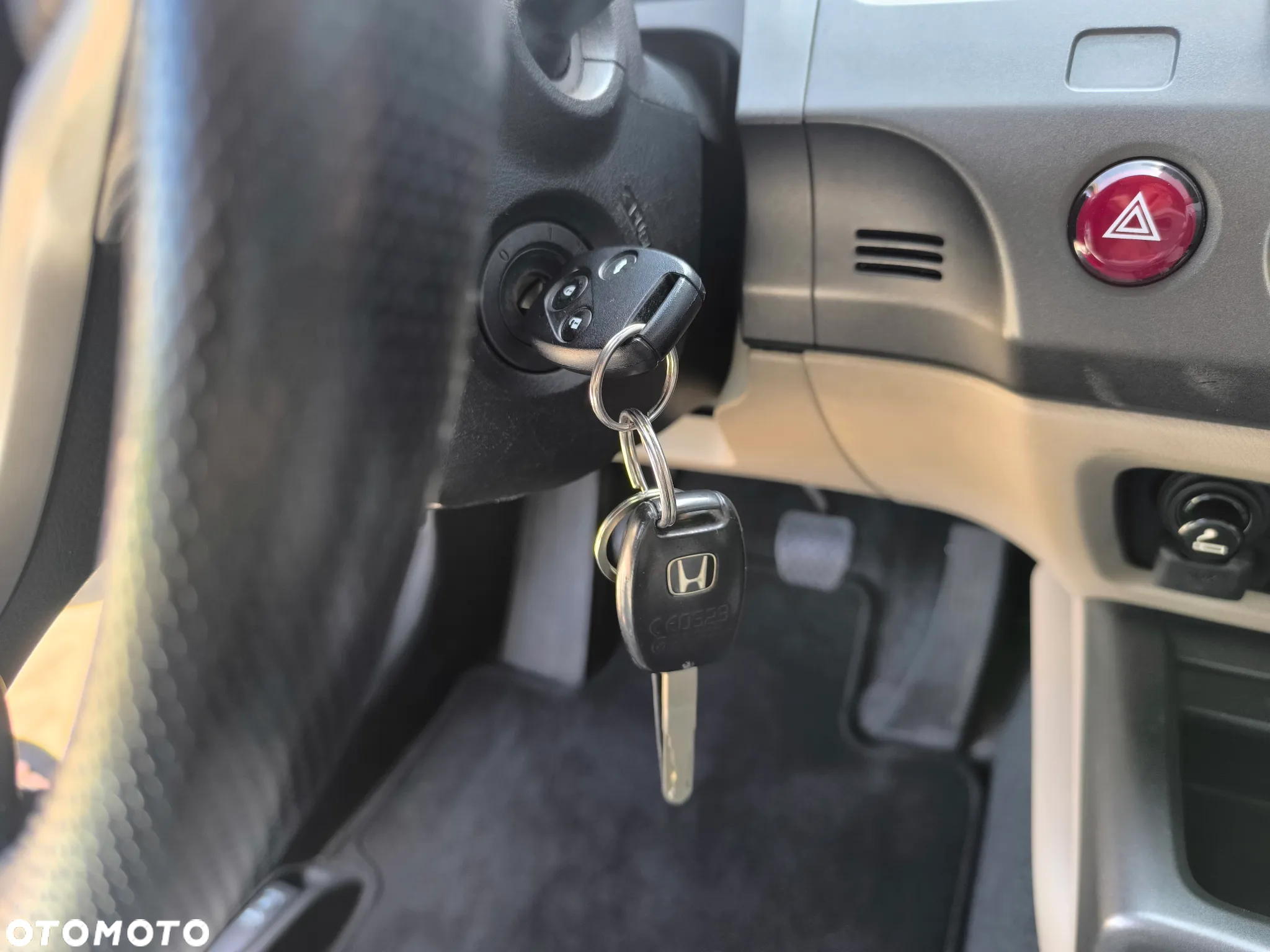 Honda Civic 1.8 Executive - 23