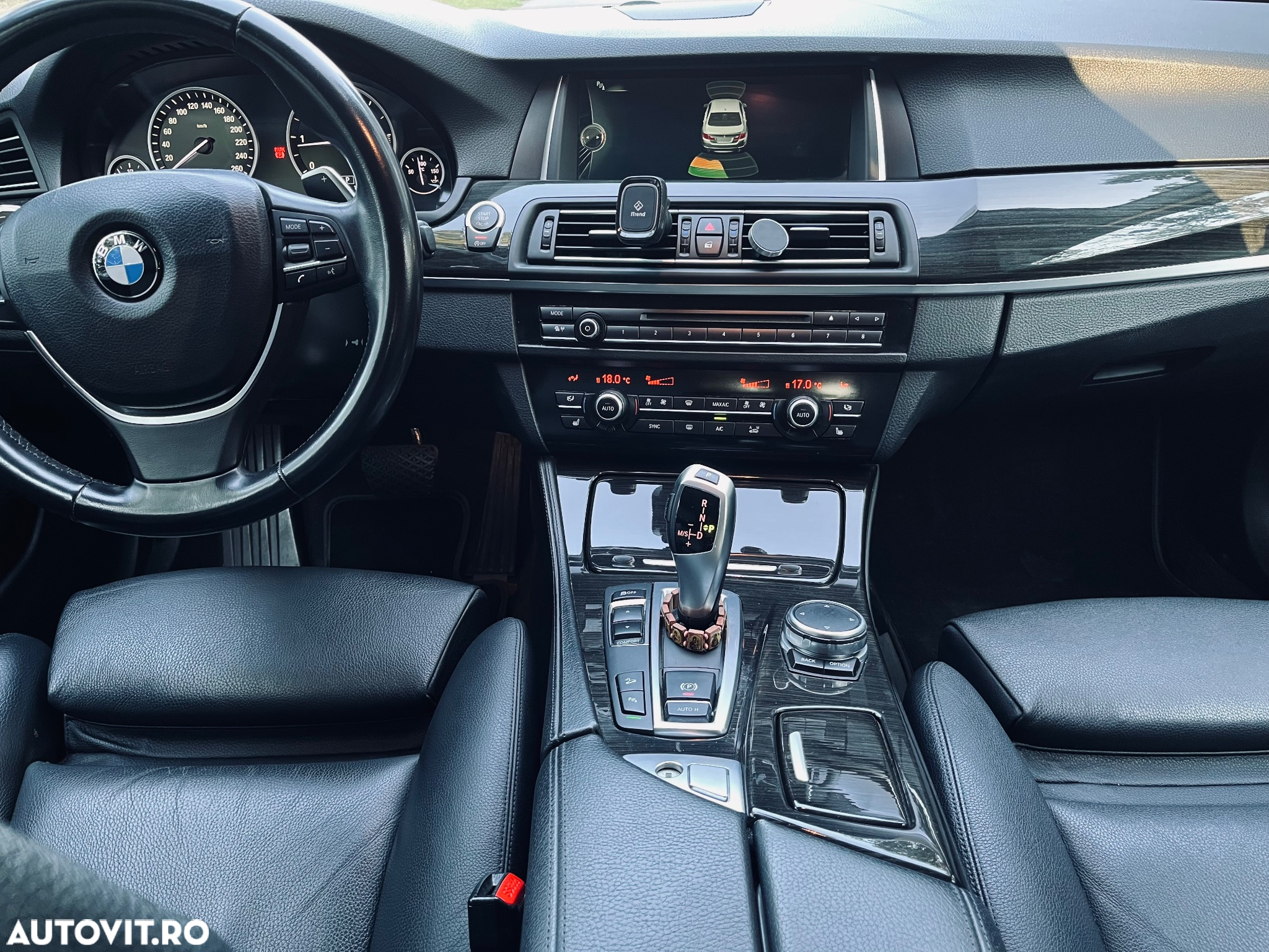 BMW Seria 5 520d xDrive Touring Aut. Luxury Line - 14