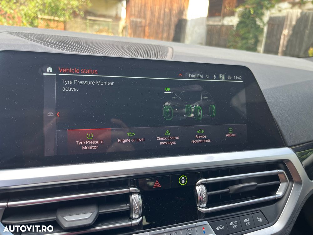 BMW Seria 3 - 17