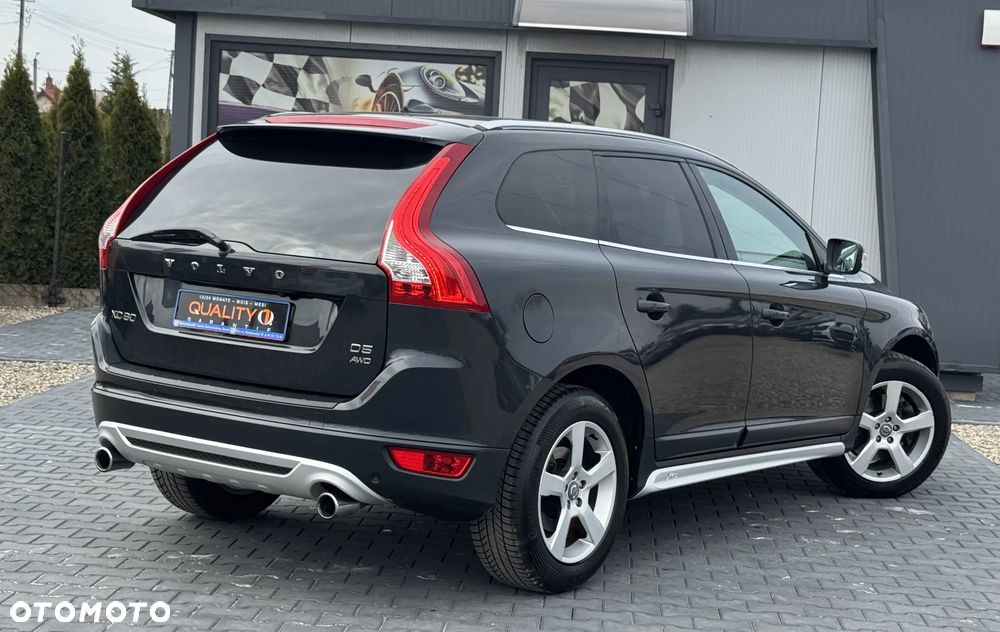 Volvo XC 60 D5 AWD RDesign - 8