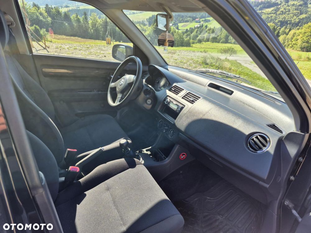 Suzuki Swift 1.3 4x4 Comfort - 8