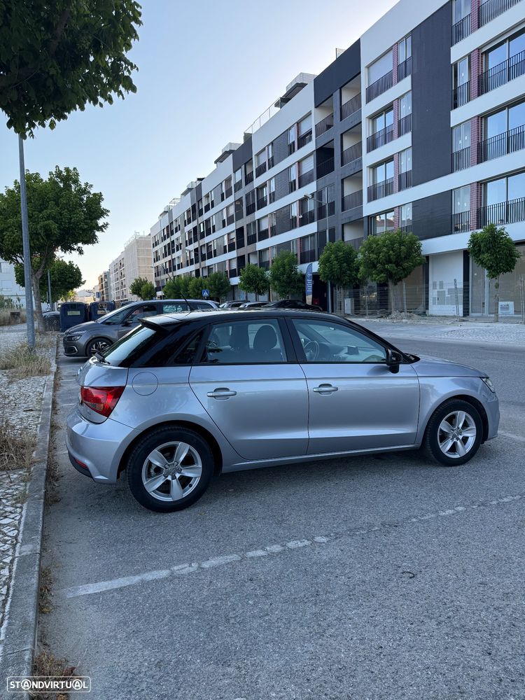 Audi A1 Sportback 1.4 TDI S tronic - 38