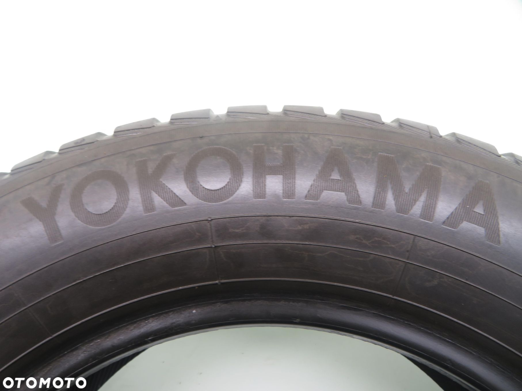 2x 195/65R15 OPONY ZIMOWE Yokohama BluEarth Winter V905 91T - 2