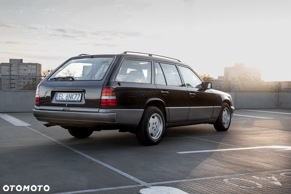 Mercedes-Benz Klasa E - 4