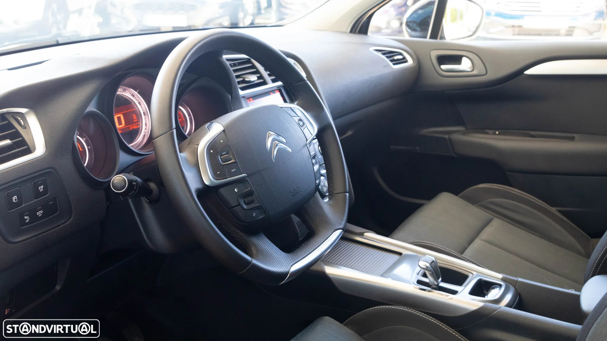 Citroën C4 1.6 e-HDi Exclusive CMP6 - 4