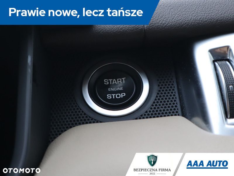 Land Rover Range Rover Sport - 24