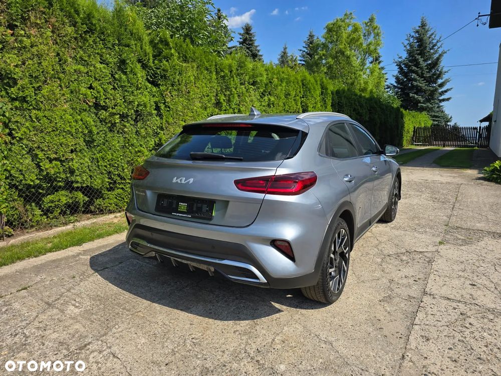 Kia XCeed 1.0 T-GDI L Business Line - 4