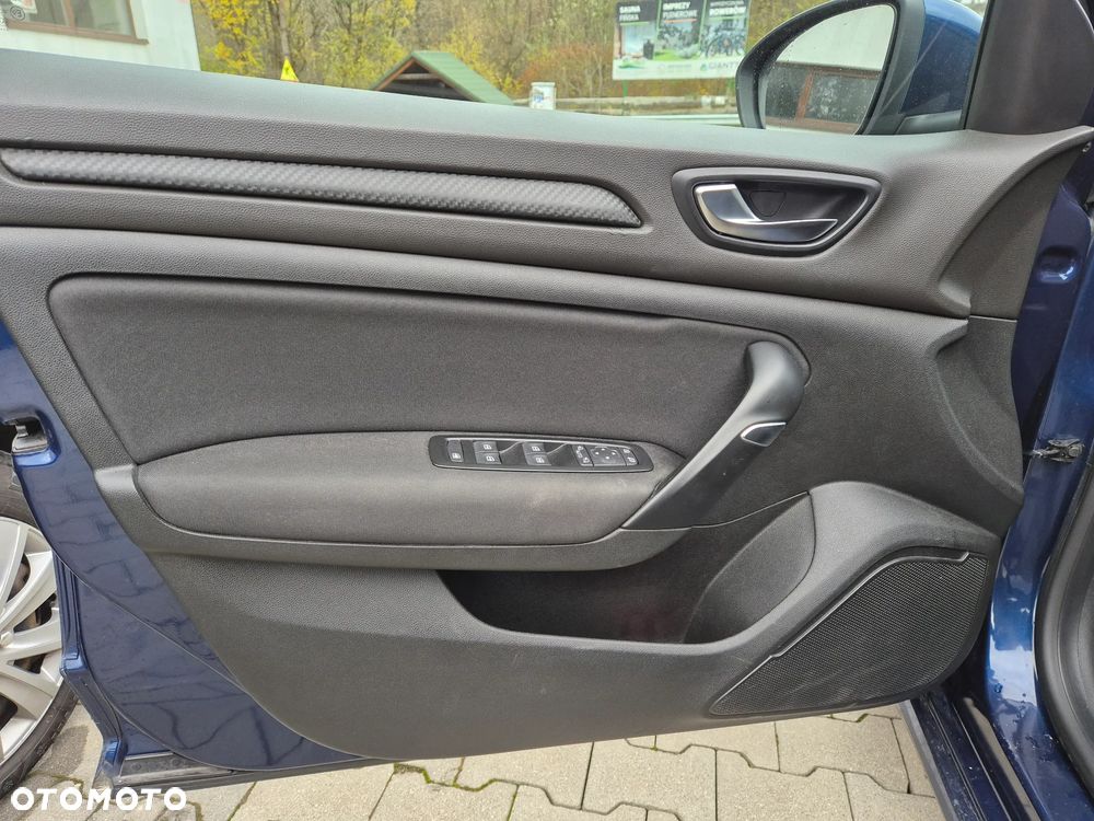 Renault Megane 1.5 dCi Intens EDC - 10