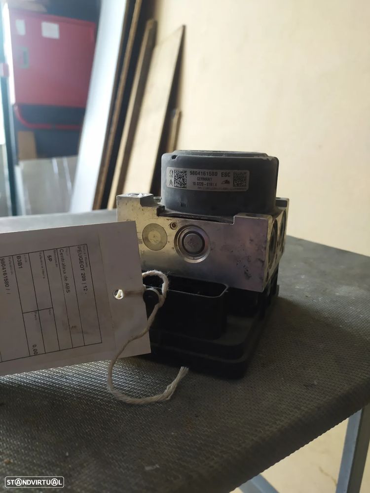 CENTRALINA DE ABS PEUGEOT 208 / 9804161580 - 1