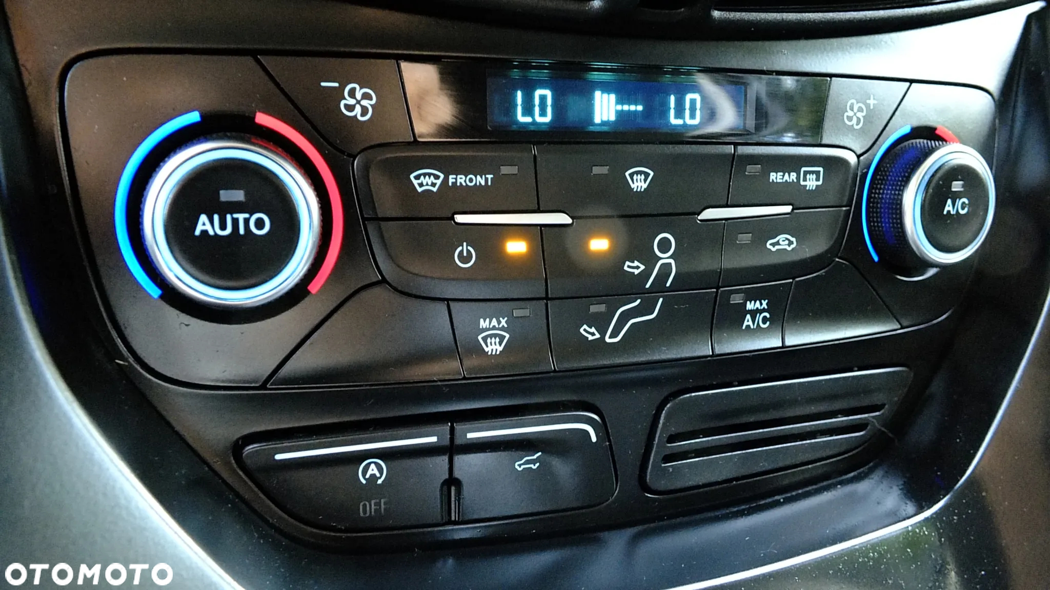 Ford Kuga 1.5 EcoBoost FWD Edition ASS MMT6 - 29
