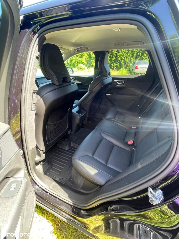 Volvo XC 60 T5 AWD Inscription - 11