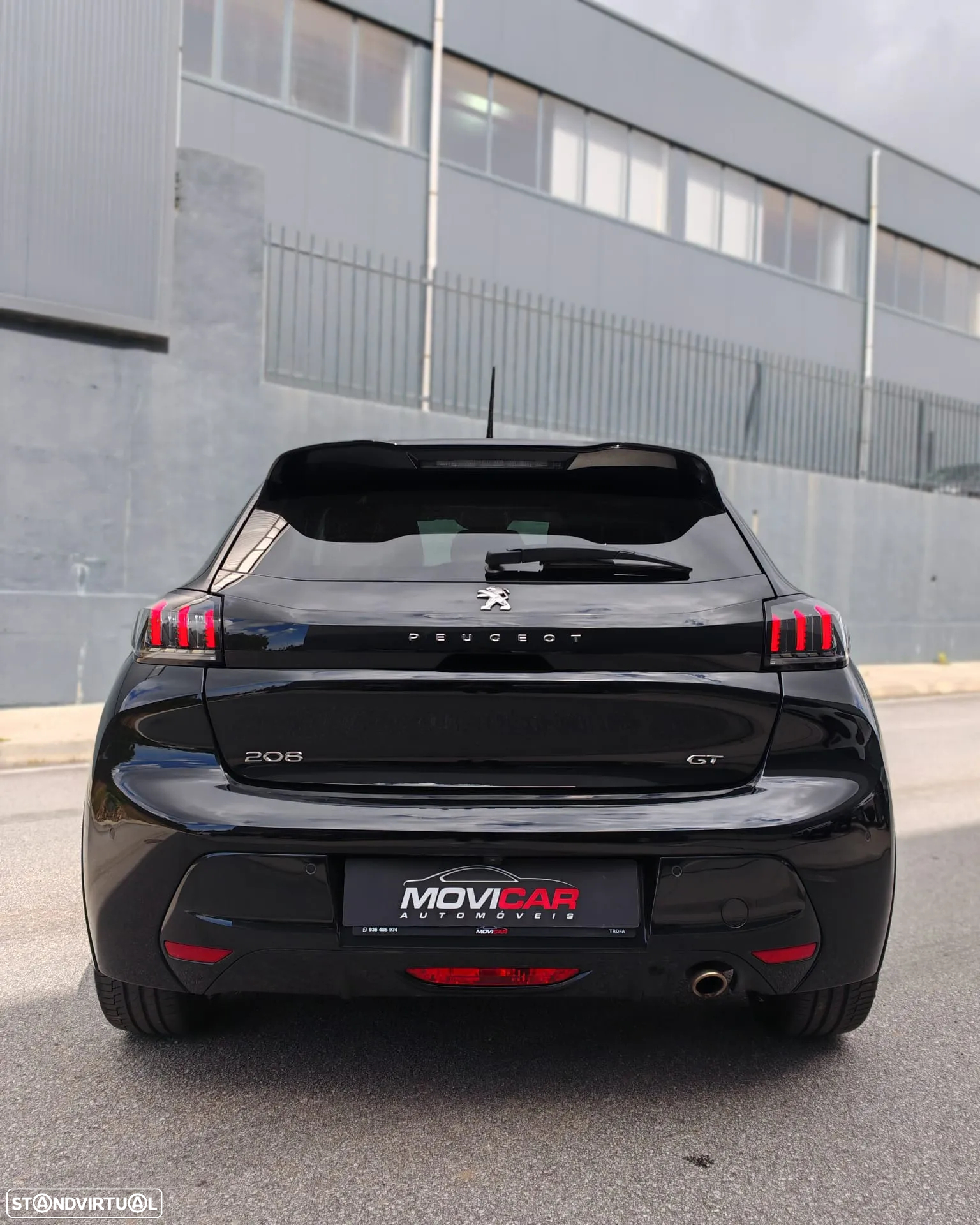 Peugeot 208 1.2 PureTech GT EAT8 - 9
