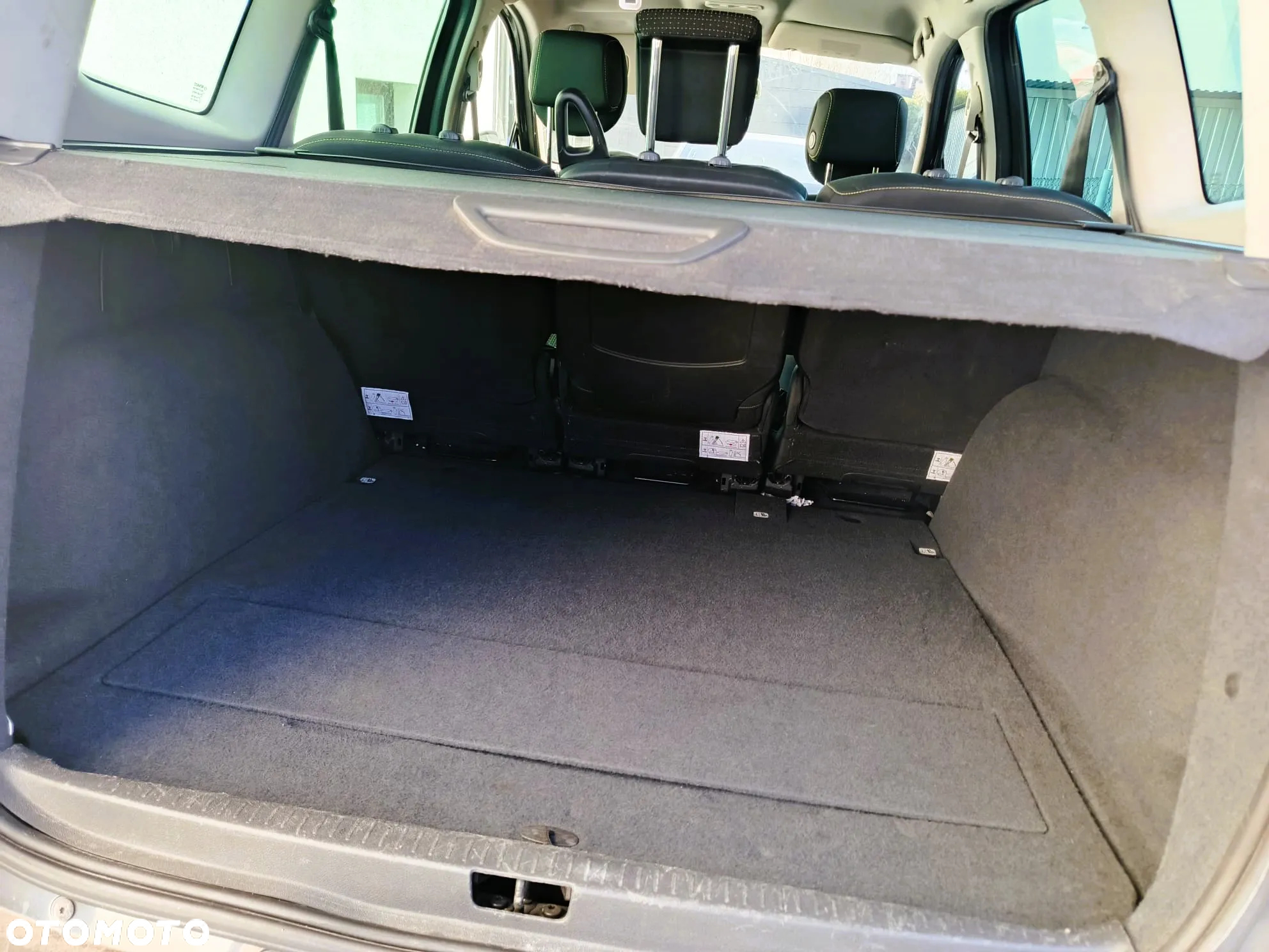 Renault Scenic 1.4 16V TCE Privilege - 14