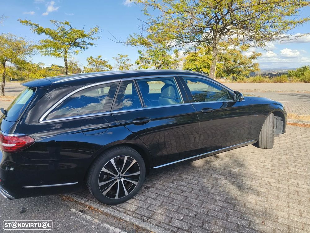 Mercedes-Benz E 300 de Exclusive Line - 17