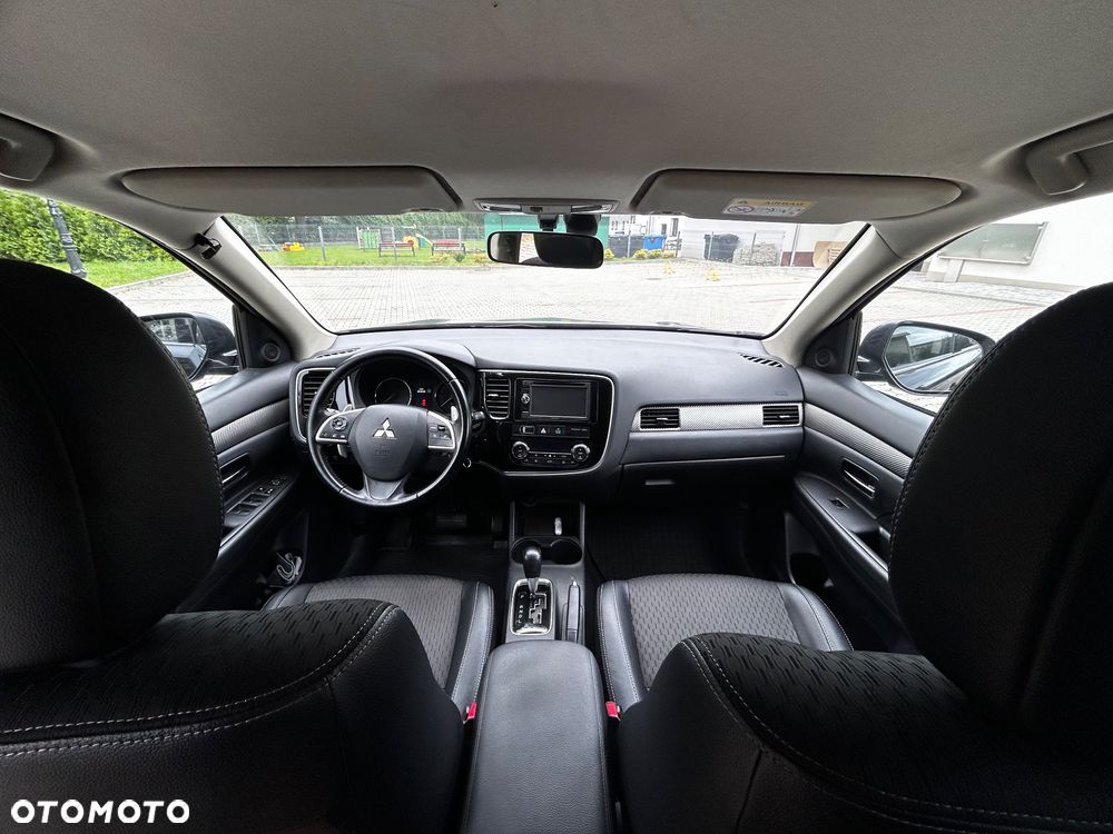 Mitsubishi Outlander 2.0 Intense CVT - 8