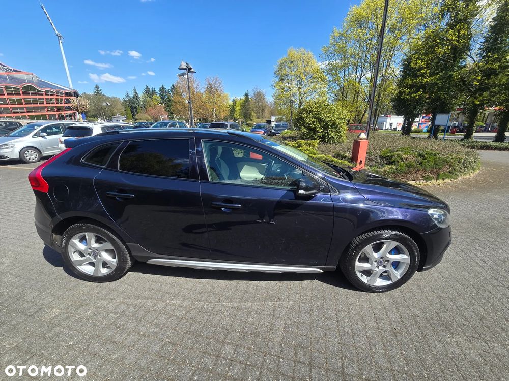 Volvo V40 D4 Geartronic Summum - 5