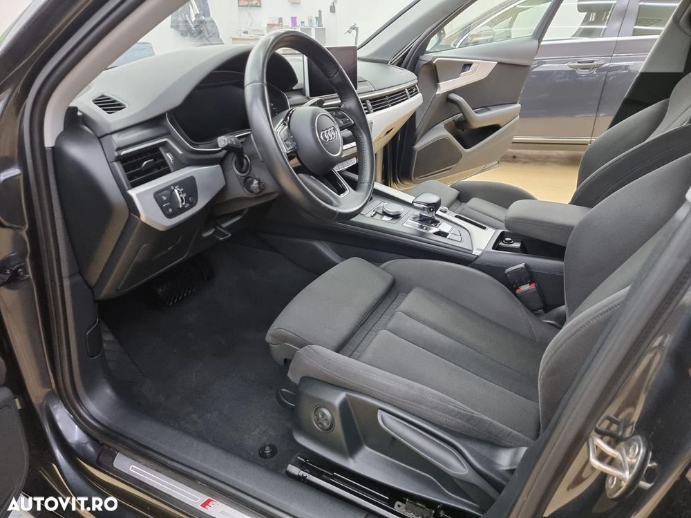 Audi A4 2.0 TDI S tronic Sport - 13