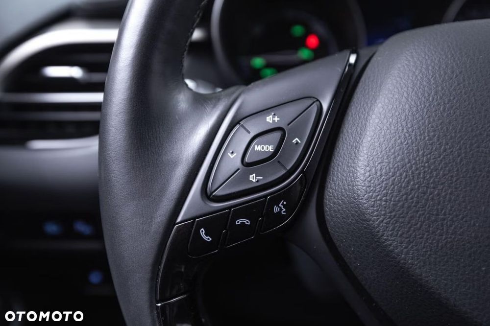 Toyota C-HR Lounge - 14