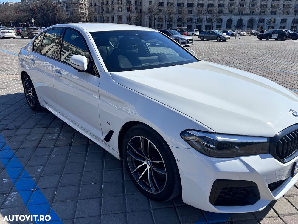 BMW Seria 5 520i Aut. - 1