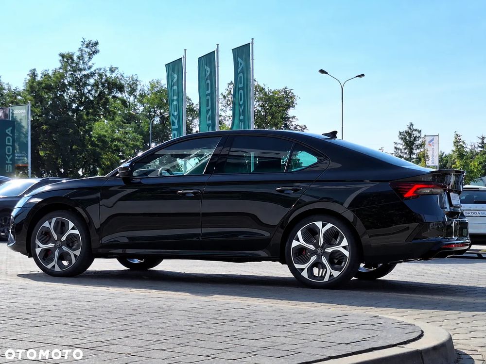Skoda Octavia 2.0 TSI RS DSG - 5