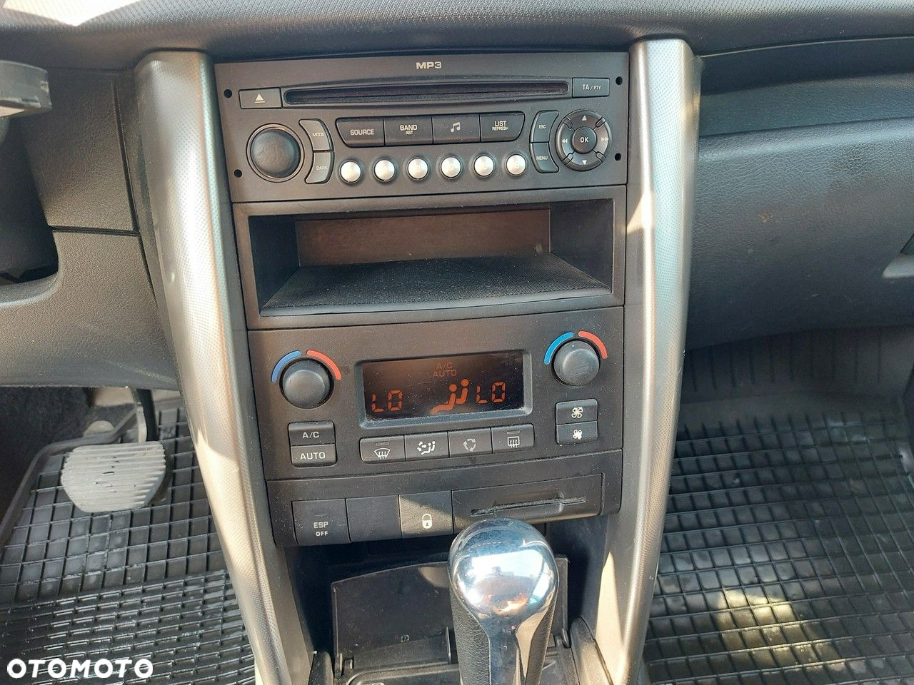 Peugeot 207 - 20