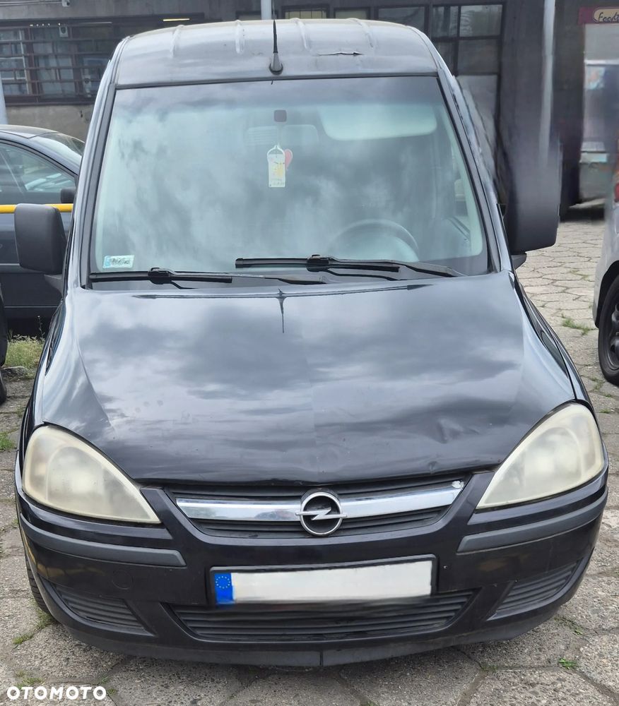 Opel Combo C - 4