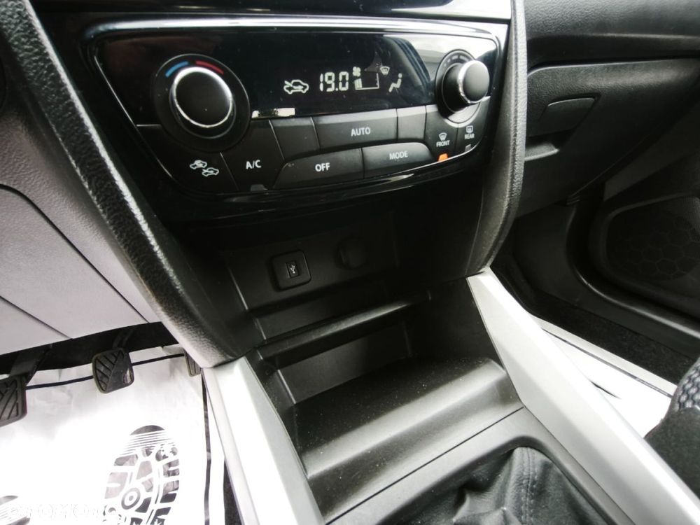 Suzuki Vitara - 12
