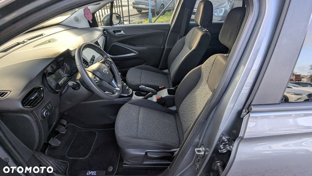 Opel Crossland X - 13