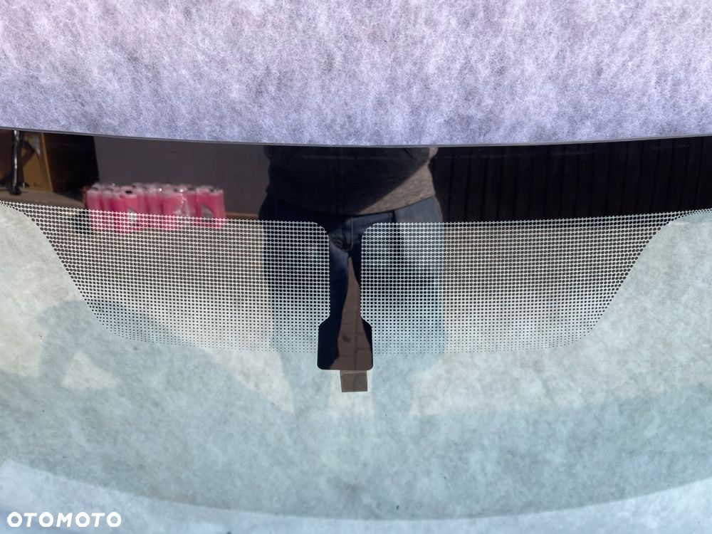 nissan 370z coupe/cabriolet szyba przednia po 2009 - 2