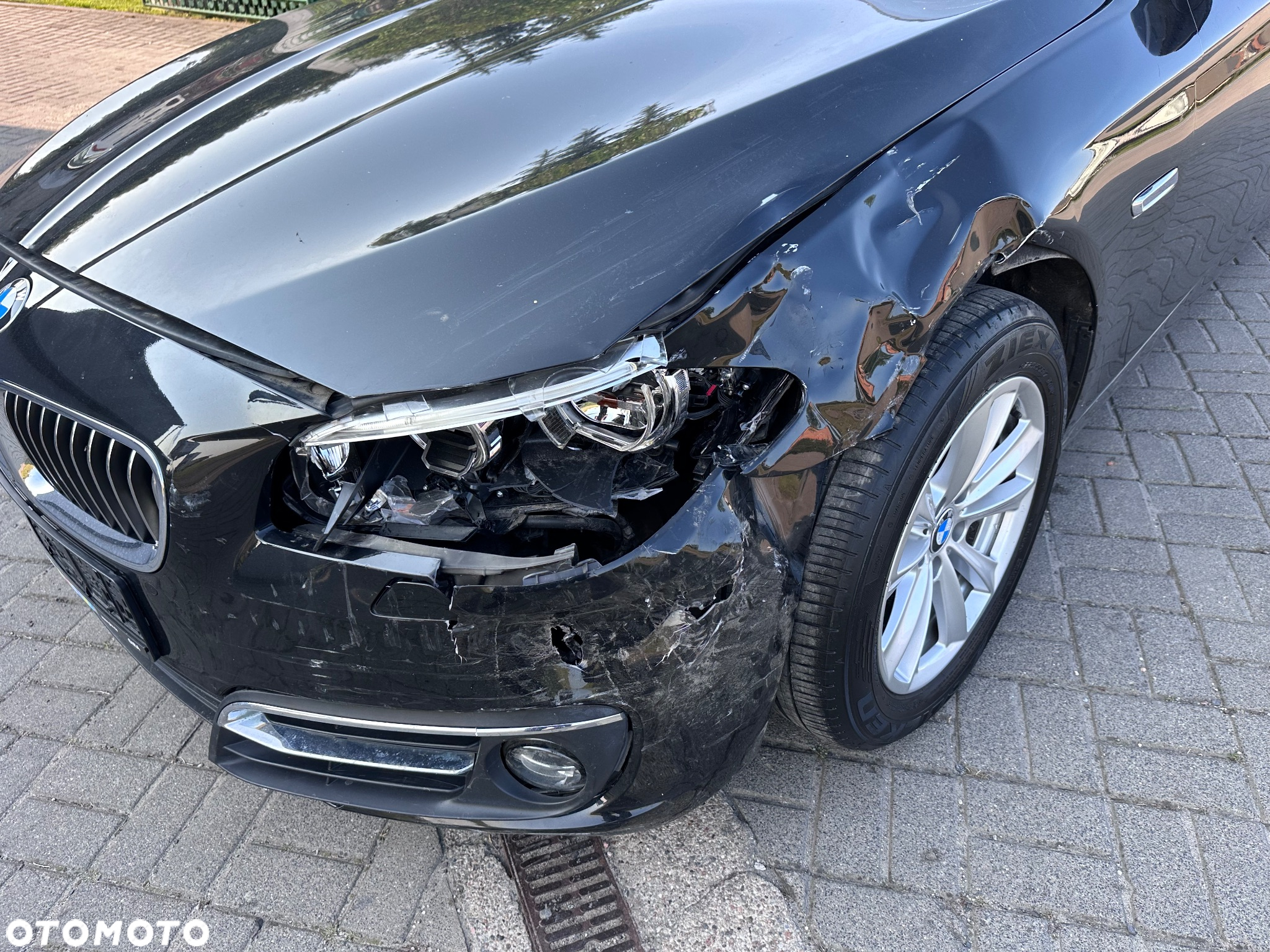 BMW Seria 5 520d Touring Luxury Line - 4