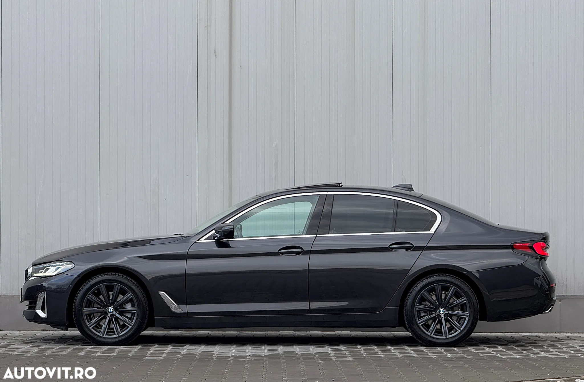 BMW Seria 5 520d xDrive Aut. Luxury Line - 10