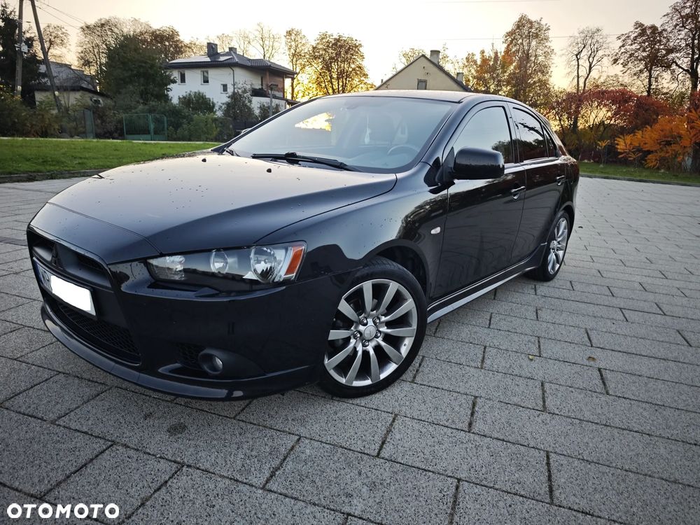 Mitsubishi Lancer - 8