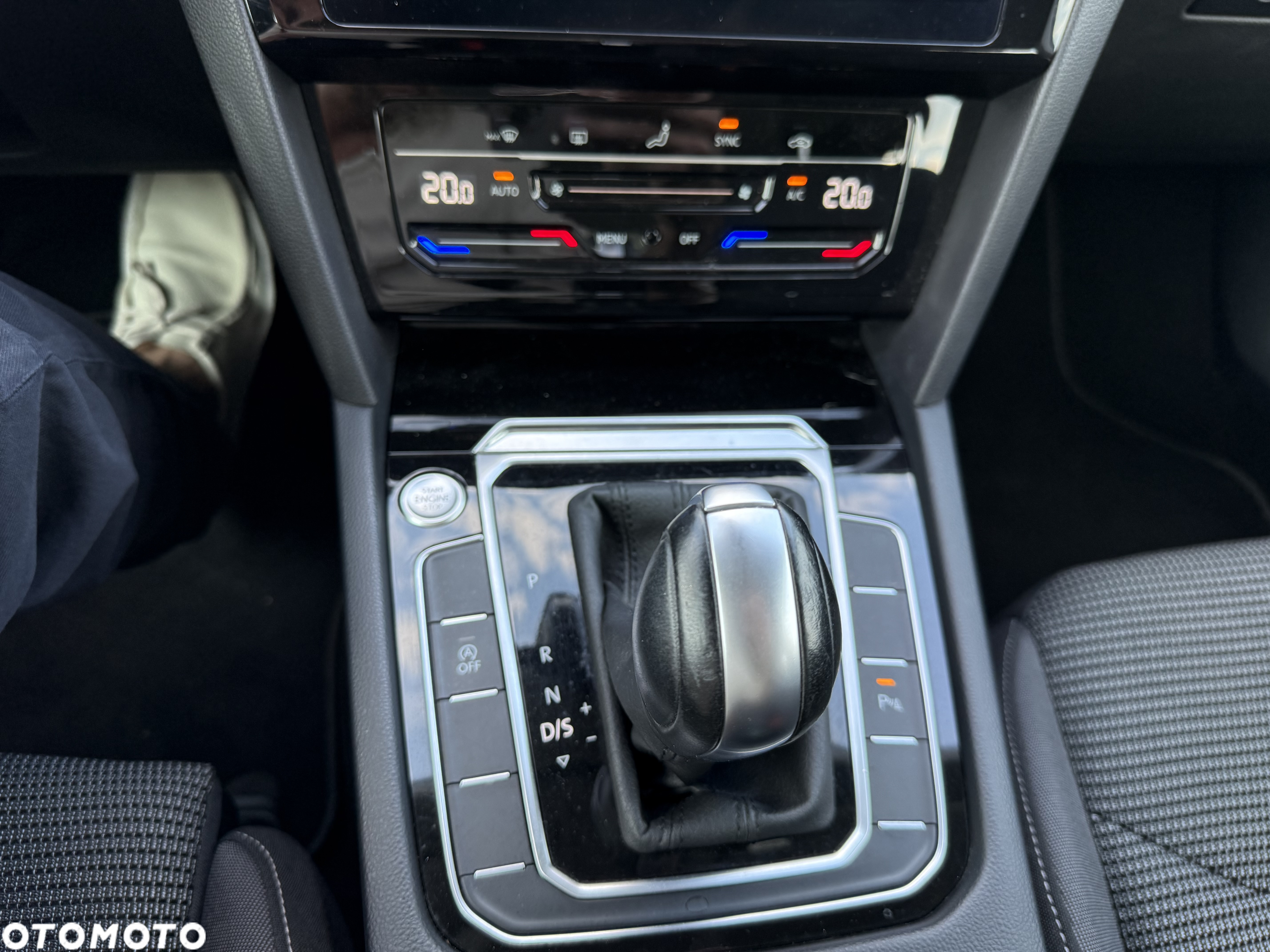 Volkswagen Arteon 2.0 TDI SCR Essence DSG - 23