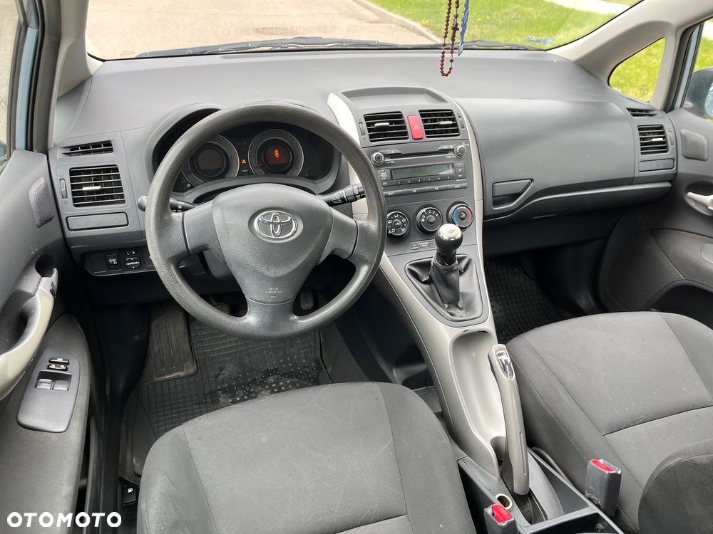 Toyota Auris 1.4 VVT-i Luna - 8