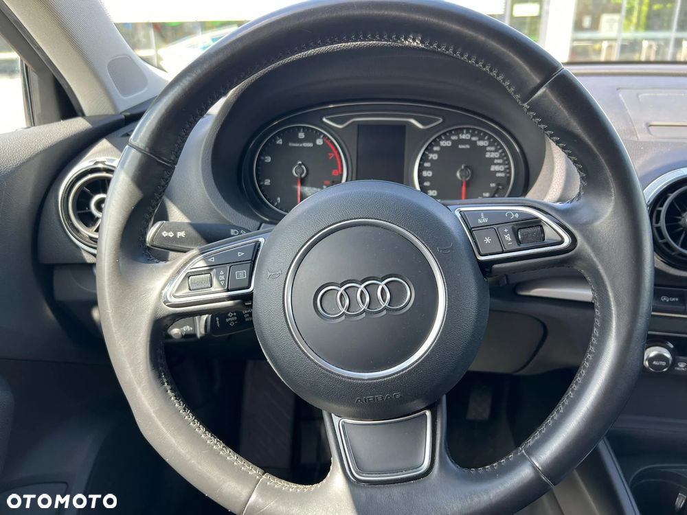 Audi A3 Sportback 1.8 TFSI S tronic Attraction - 11