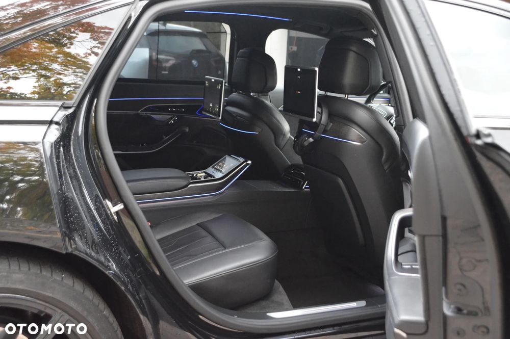 Audi A8 L 50 TDI quattro tiptronic - 12