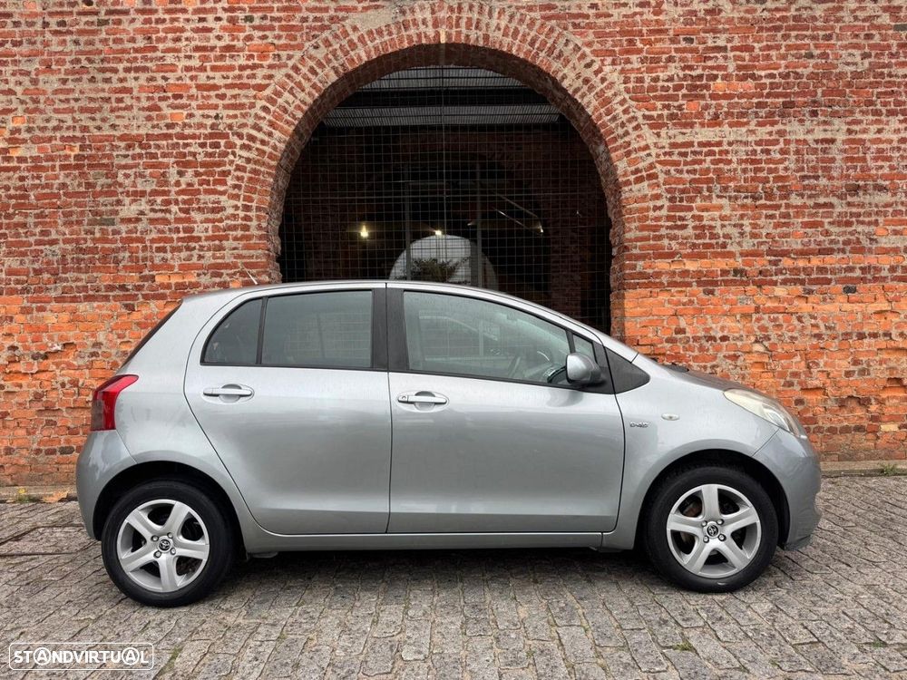 Toyota Yaris 1.4 D-4D - 2