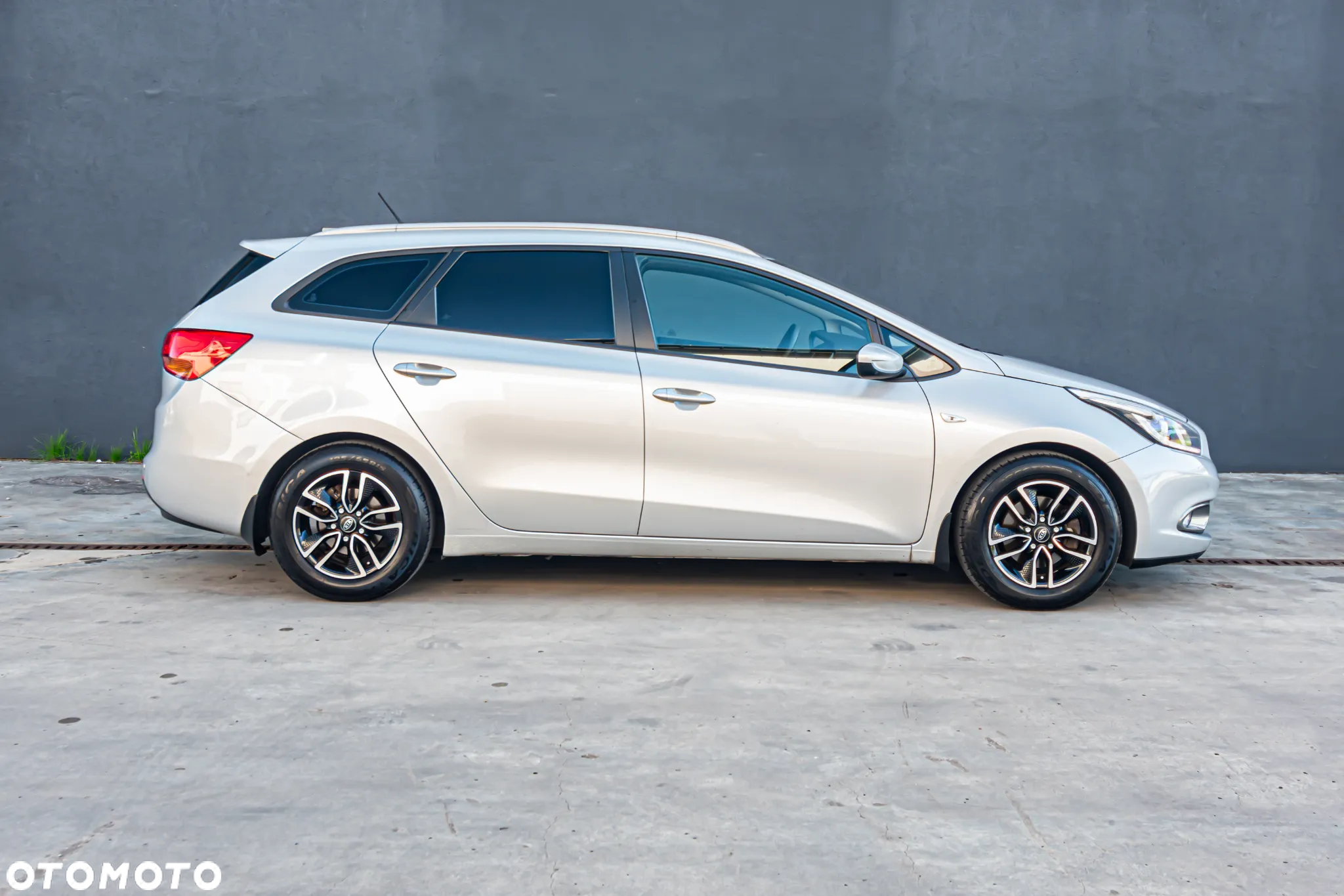 Kia Ceed Cee'd 1.6 GDI S - 5